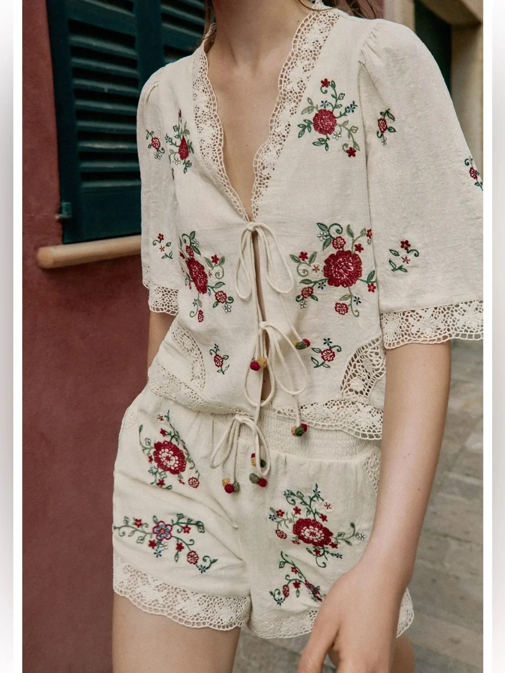 Zara 2 Pieces Embroidered Cotton Floral Top & Matching Shorts NWT